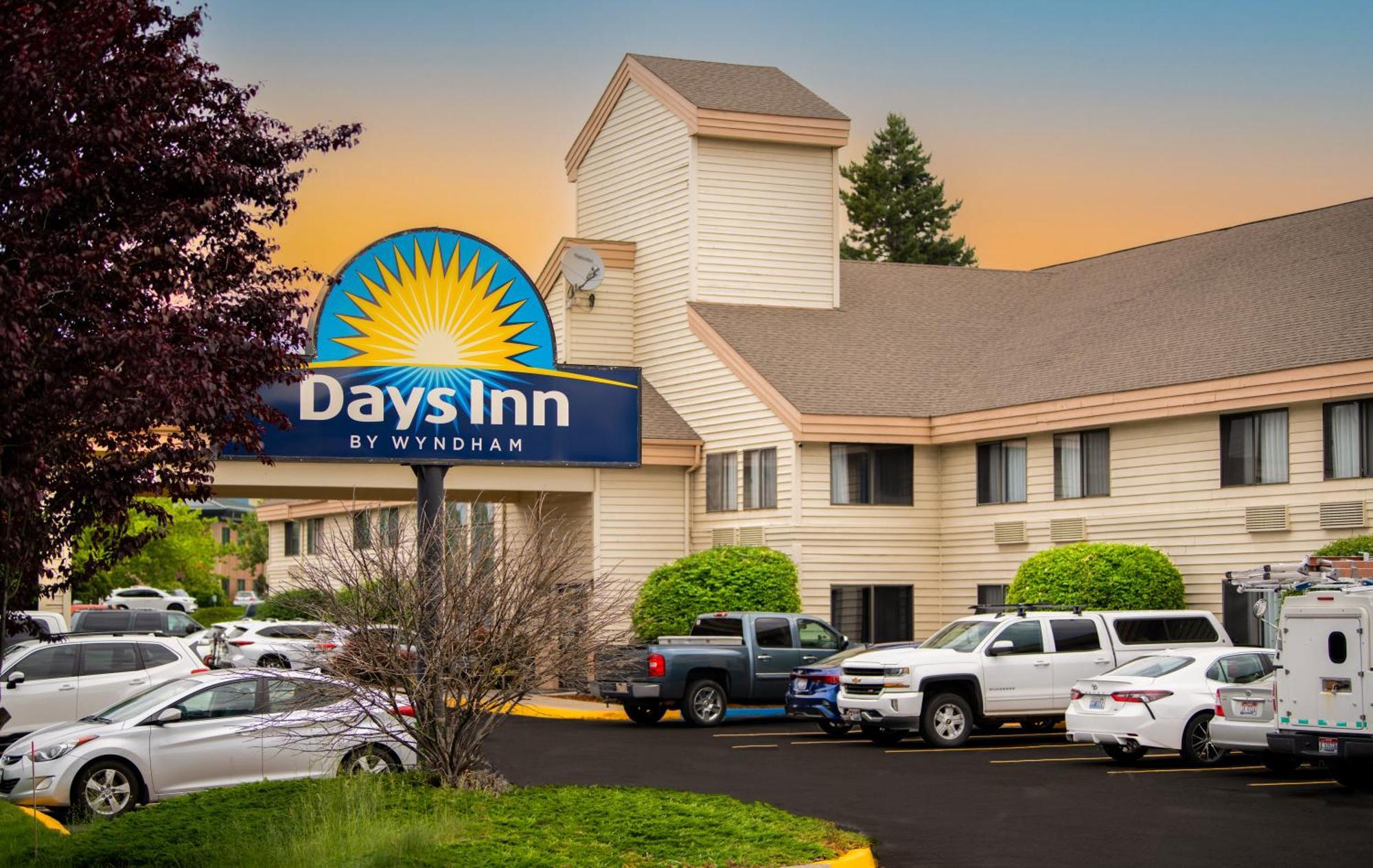 Days Inn By Wyndham Coeur D'Alene Kültér fotó