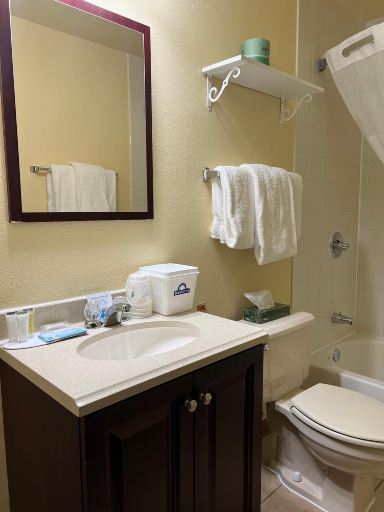 Days Inn By Wyndham Coeur D'Alene Kültér fotó